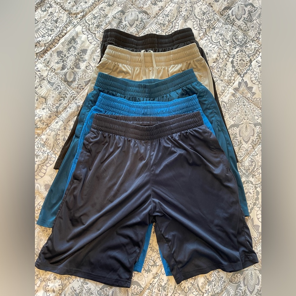 5 Pair bundle athletic shorts Medium